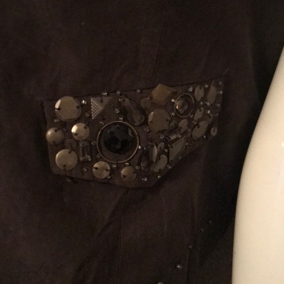 Vest - Picture 2 of 5